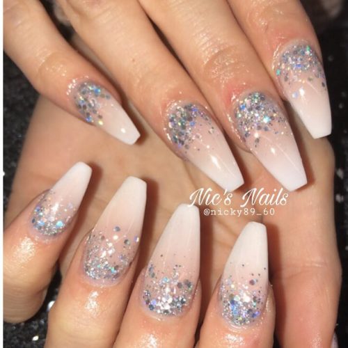 Cute glitter ombre french tip coffin nails!