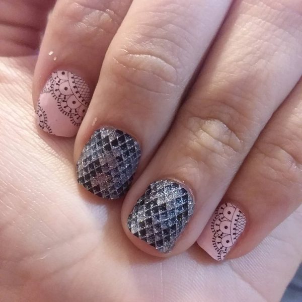Amazing mixing patterns for Color Street Nails Strips!
