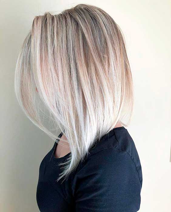 Cute ashy locks side-parted bob for thin straight hair! Cute ashy locks side-parted bob for thin straight hair!