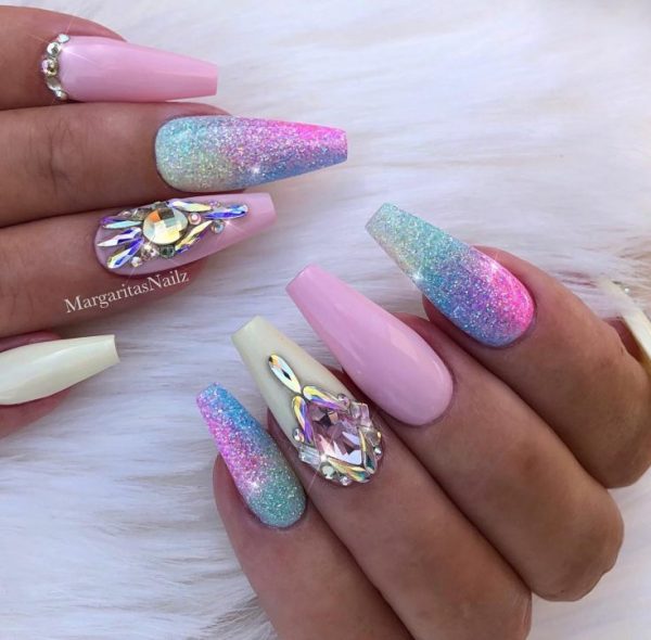 Cute Pastel Glitter Ombre Unicorn Nails!