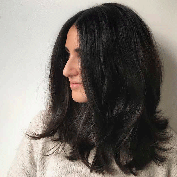 Stunning lob haircut with layers!