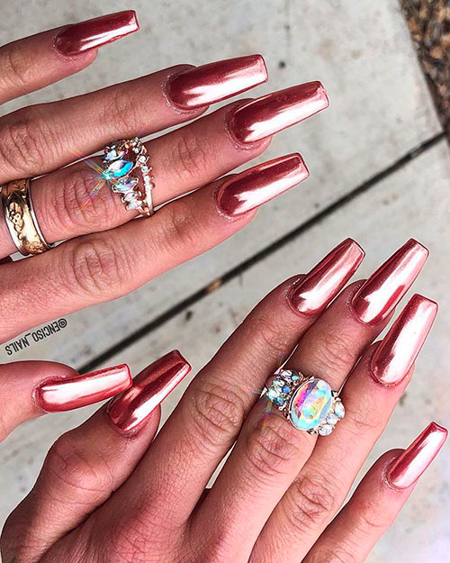 Beautiful rose gold chrome coffin nails! Beautiful coffin shaped rose gold chrome nails