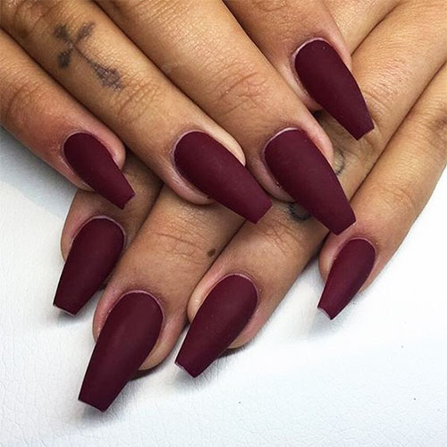 Amazing burgundy coffin nails matte!