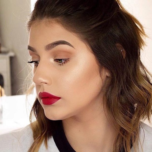 Amazing makeup look using Laura Geller Filter First Luminous Concealer!