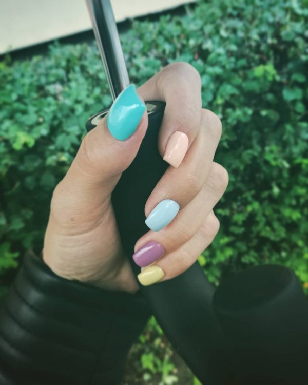 Cute summer nails set of amazing colorful summer nails can be worn all the yearlong Cute summer nails set of amazing colorful summer nails can be worn all the yearlong