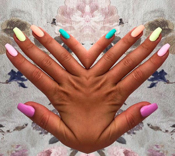 18 Cute Summer Nails Designs to Copy Right Now