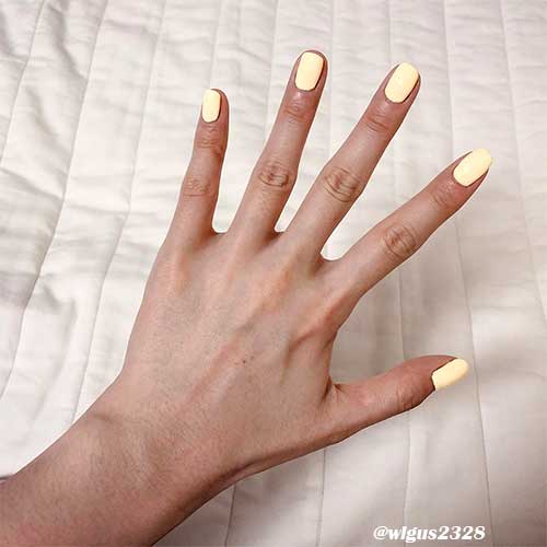 Lovely light yellow acrylic nails set! Lovely light yellow acrylic nails set!