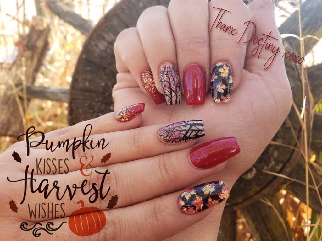 Gorgeous Thanksgiving Nail Color Design that Worth Trying