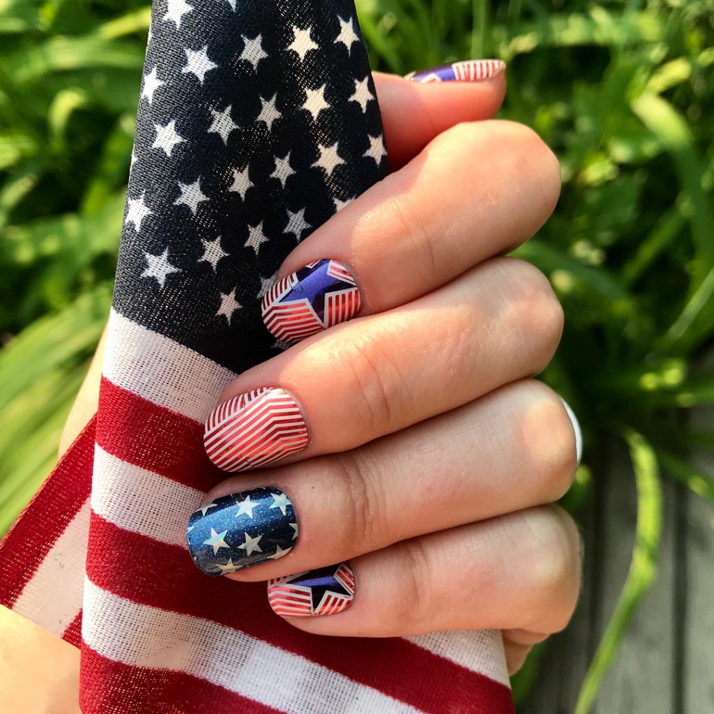 Stunning Patriotic Nails 