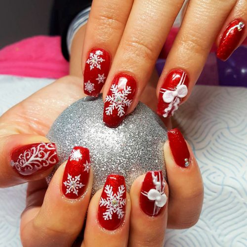 Amazing Red Christmas Nails with White Snowflake!
