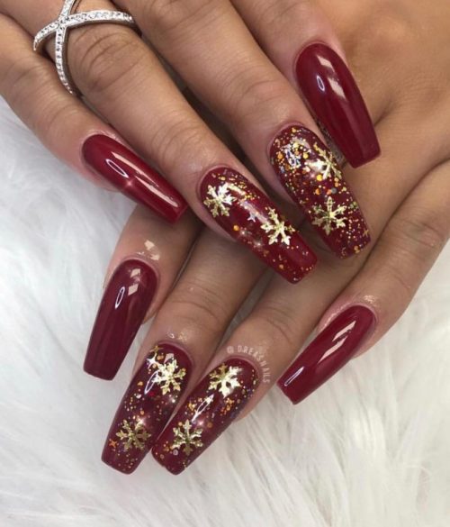 Amazing red Christmas nails with golden glitter snowflake!