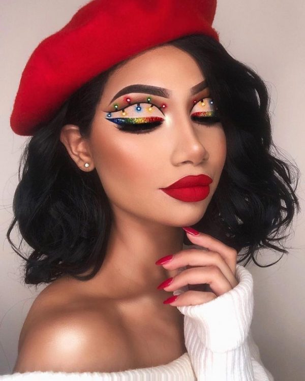 Cute Makeup look for Christmas celebration! Cute Makeup look for Christmas celebration!