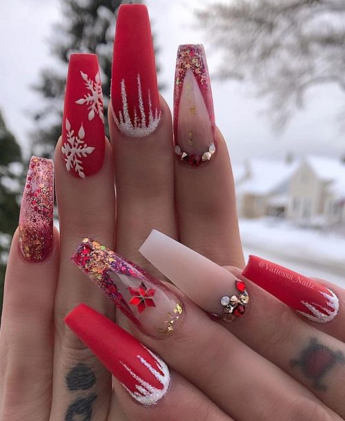 Gorgeous red Christmas nails coffin Shaped with White Snowflake!
