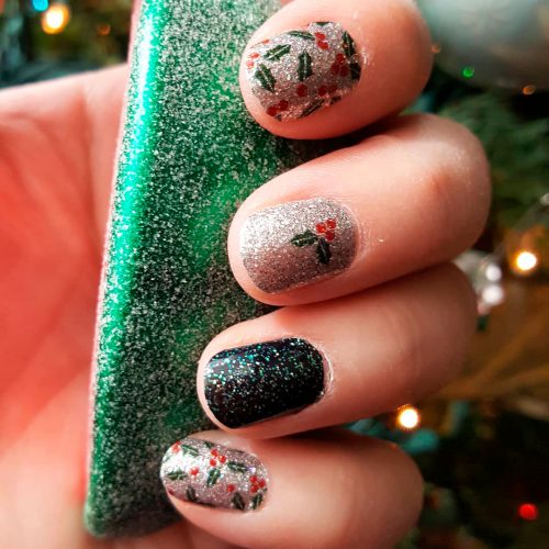 Hollyback Girl with Accent All Spruced Up - Christmas Nail Design By Color Street Nails