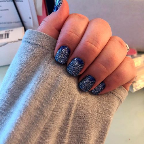 Simple Christmas Nail Ideas For Short Nails