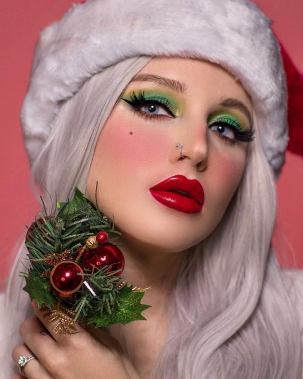 What A Beautiful Christmas Makeup Look