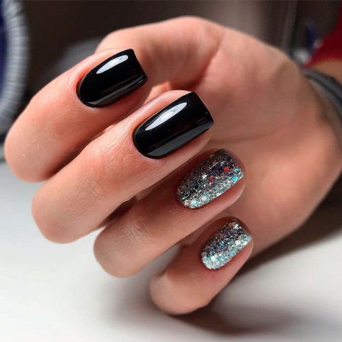 Amazing Shiny and silver glitter squoval nails!