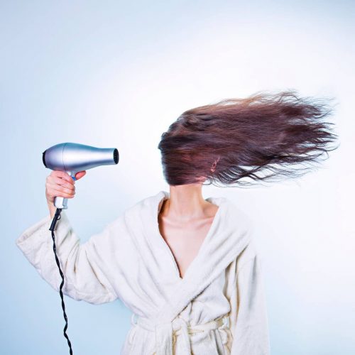 Important causes for hair loss in women! Important causes for hair loss in women!