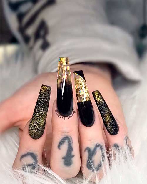 So cute long coffin shaped black and gold nails set!