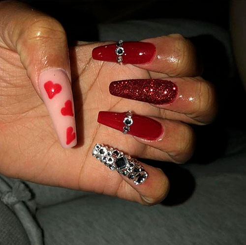 Beautiful red, glitter, bling, and pink nails for valentine's day!