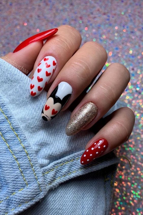 Elegant long almond valentines nails set!