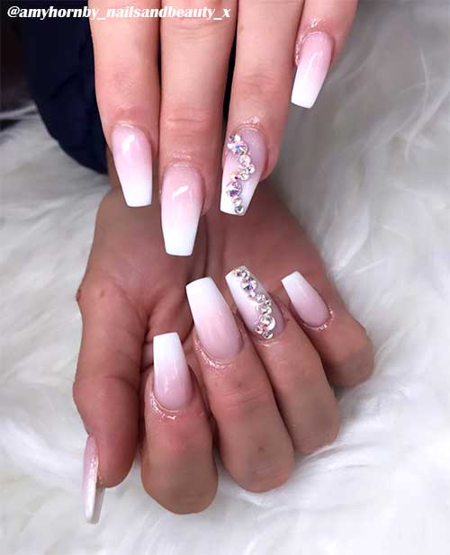 Featured image of post Pink And White French Tip Acrylic Nails / Quick &amp; easy to get these pink white french tip nails at discounted prices online you need from shippers and suppliers in china.