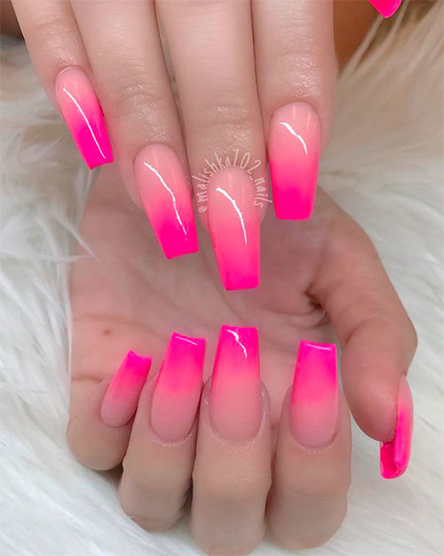 So cute coffin shaped Pink ombre nails for summer 2019