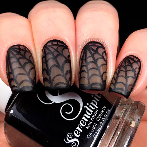 Simple Halloween Sheer Black Spider Web nails 2019 Cute Halloween nails as you see simple sheer Black Spider Web nails 2019