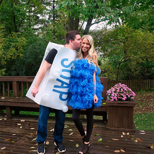 Cute Halloween Soap and Loofah Costumes 2019, funny couple costumes, funny couple Halloween costumes