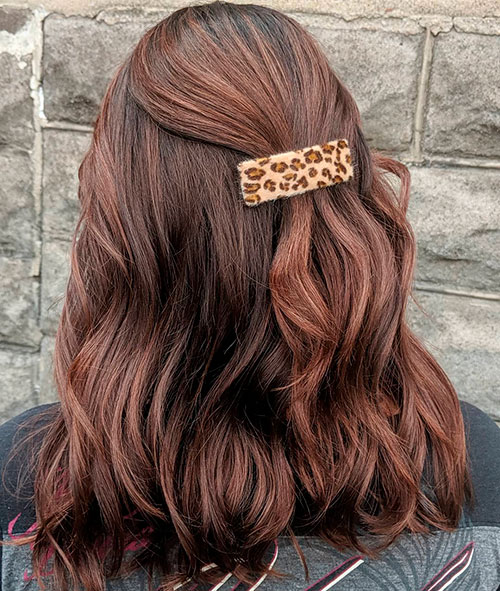 Balayage chestnut brown hair color is one of the best fall hair color trends to try