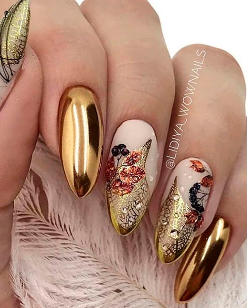 Gorgeous almond fall nails 2019 between gold chrome and leafy nails!