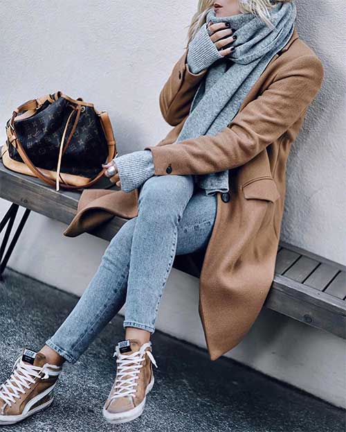 Lovely camel coat and denim pants for amazing Fall outfits for women look, amazing fall outfit ideas
