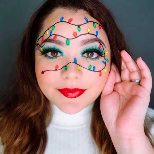 Beautiful green eyeshadow with Christmas lights makeup look 2019!