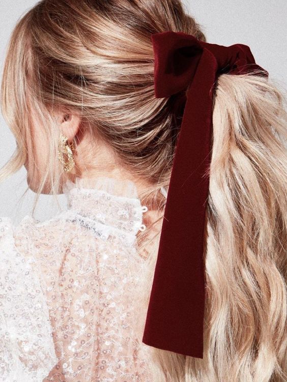 Pantene Miracle Moisture Boost Shampoo and Conditioner With Rose Water for Healthy scalp and hair! Pantene Miracle Moisture Boost Shampoo and Conditioner With Rose Water for Healthy scalp and hair!