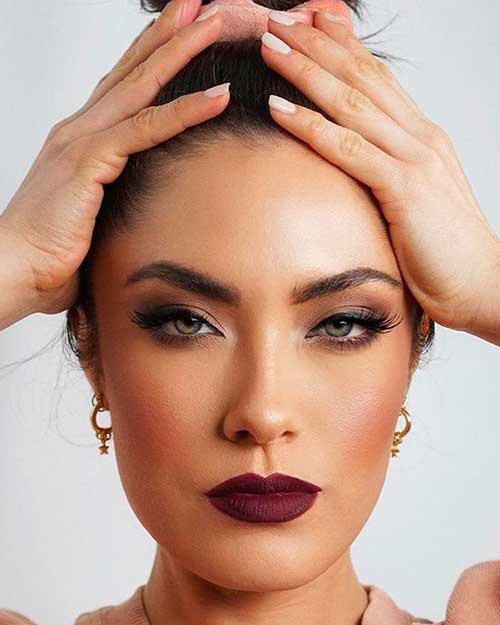 Be gorgeous with best Maybelline foundation Dream Radiant Liquid Medium Coverage Hydrating Foundation
