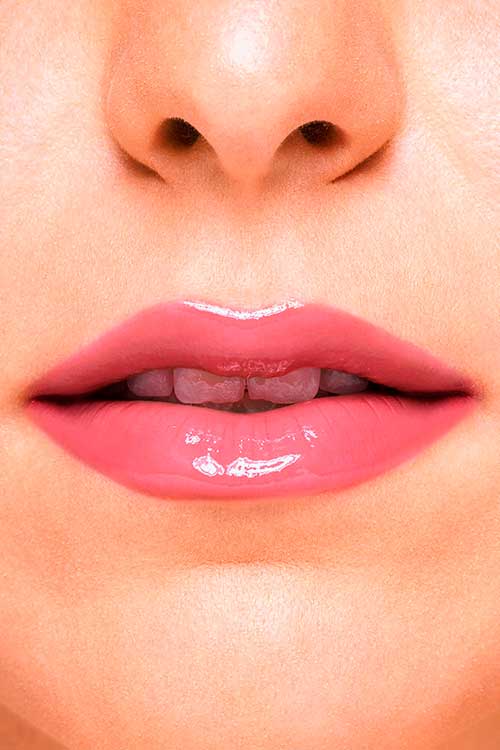 Horsepower stila shine fever lip vinyl is so attractive lip color!