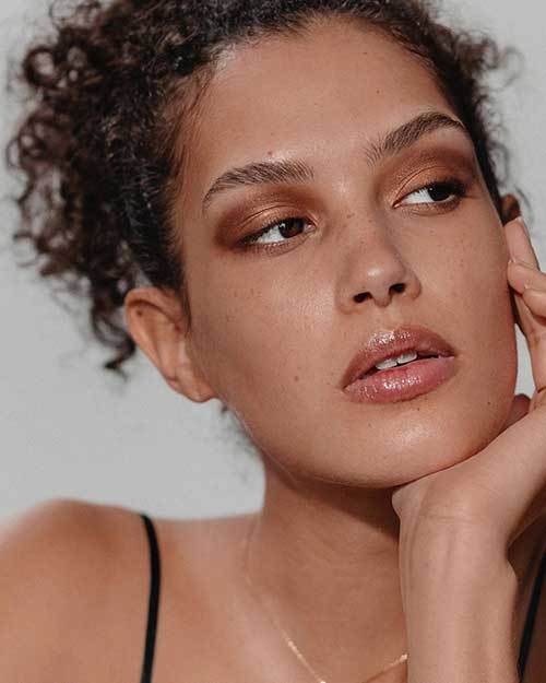 Smokey eye look for dark brown eyes with victoria beckham beauty smoky eye brick satin shine eyeshadow Smokey eye look for dark brown eyes with victoria beckham beauty smoky eye brick satin shine eyeshadow