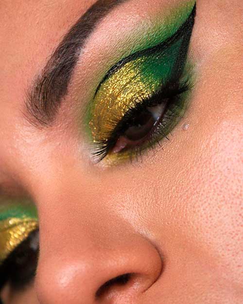 Stunning eye makeup look with elf bite size jalapeno! Stunning eye makeup look with elf bite size jalapeno!