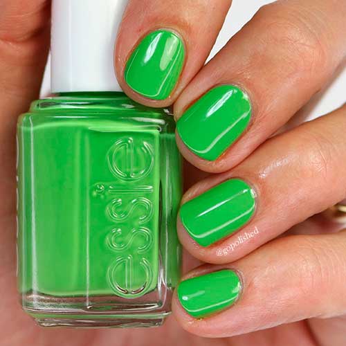 Essie Nail Polish feelin' just lime Cute short lime green nails 2021 with Essie Nail Polish feelin' just lime