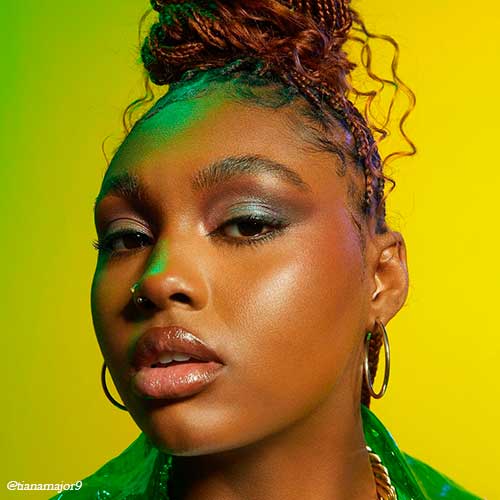 Cute smokey eye look Cute smokey eye look with Eyeshadow Palette Electric Mood X Tiana Feeling Lucky by E.L.F. Cosmetics