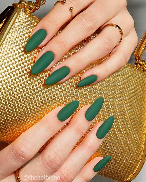 Cute matte gel green nails almond shaped for fall 2021