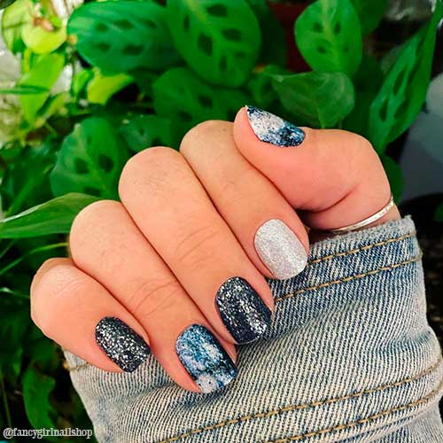 Color street combos: In Another Galaxy, and Moon River Nail strips for fall 2021 and winter 2022