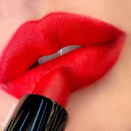 MAC Cosmetics Retro Matte Lipstick of Ruby's Crew is vivid matte red lipstick