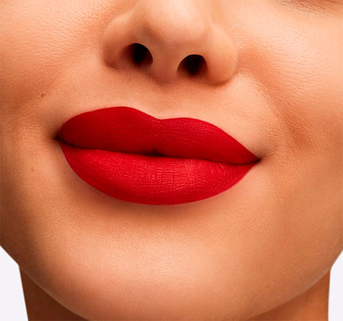 MAC Retro Matte Liquid Lipcolour / RUBY PHEW MAC Retro Matte Liquid Lipcolour / RUBY PHEW
