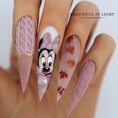 Long Stiletto Minnie Mouse Hybrid Sweater Nails 2021 Design with Fall Leaves on Accent Nail