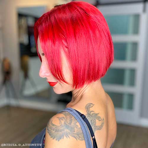 Cute Red Vibes with A Short Bob Haircut
