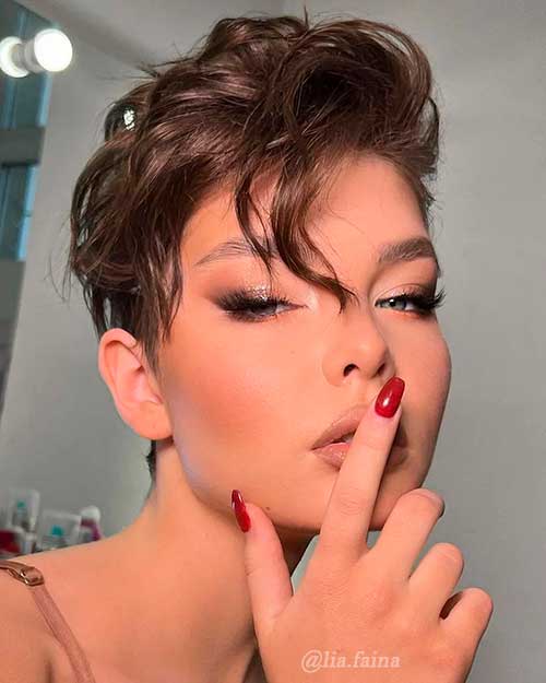 Magical makeup natural look with short haircut Magical makeup natural look with short haircut
