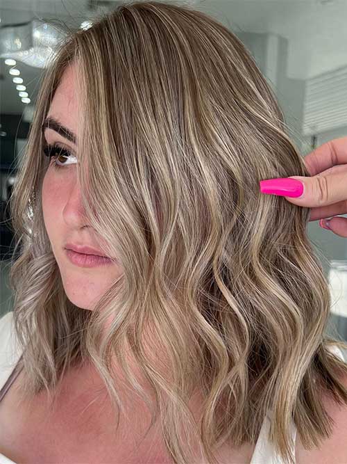 blonde balayage highlights on brown hair for spring 2023