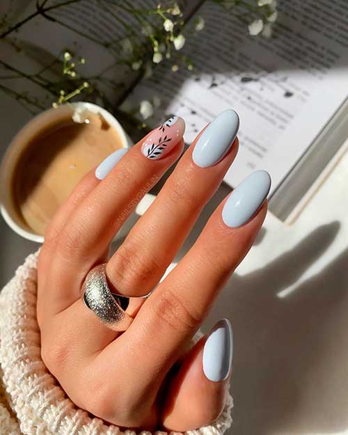 Simple Spring Light Grey Nail Design with Accent Leaf Art Nail