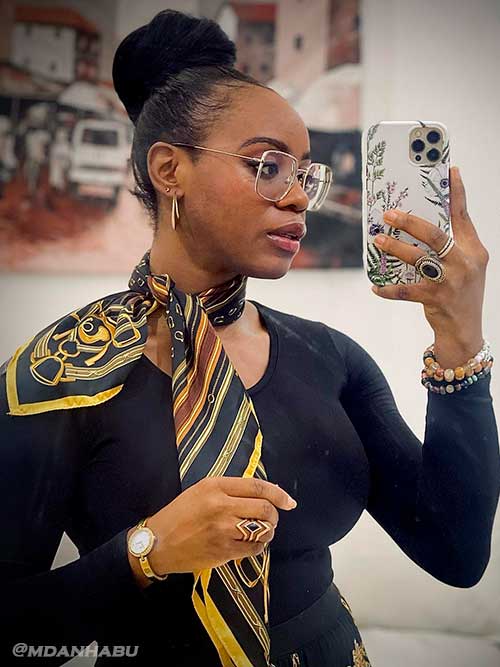 Adding accessories Adding accessories by Wearing a Scarf - Fashion Tips for Stylish Look